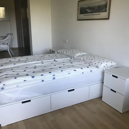 Sonnenhang Und Seesicht Apartment Gaienhofen (Baden-Wurttemberg)